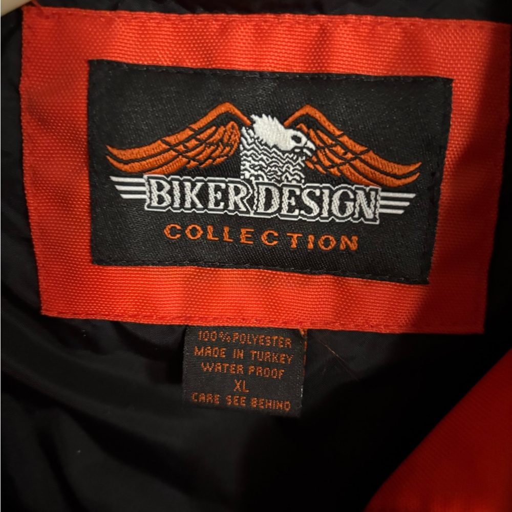 Biker Design Riding Jacket - Picture 3 of 7